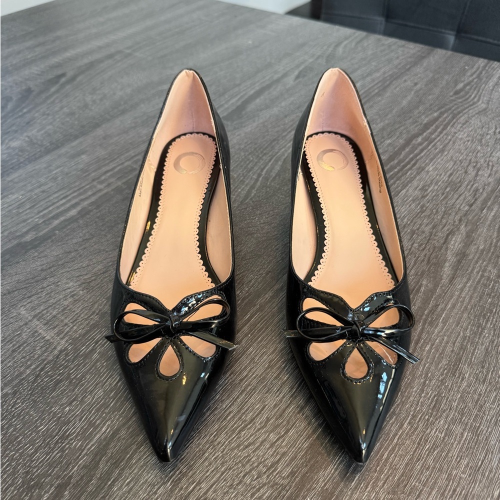 New Black Journee Collection Lutana Pointed Kitten Heel Cut Out Pumps Size 8.5